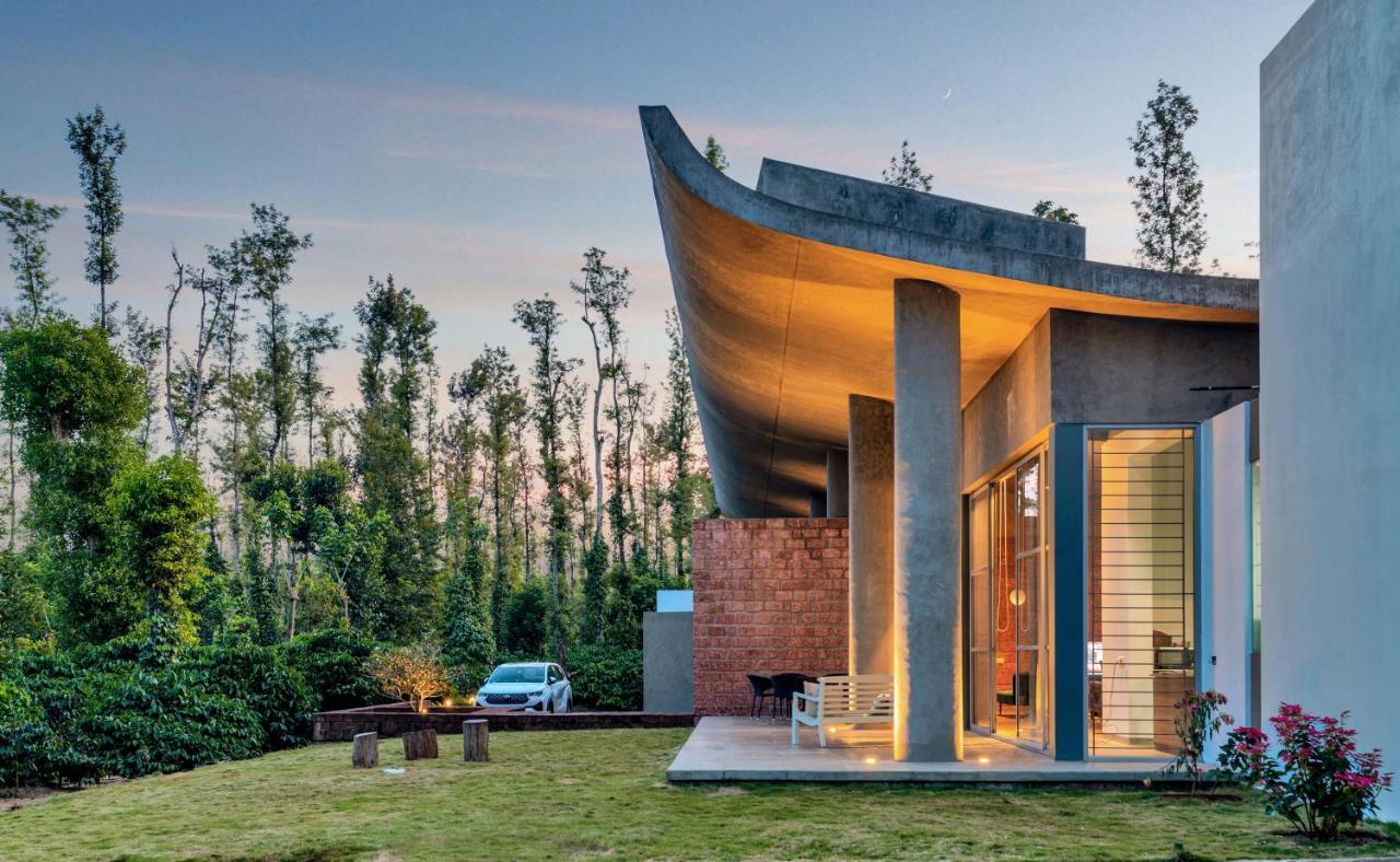 Saffronstays Cafella- A 3-Bdr Elliptical-Roof Villa In Chikmagalur Mudigere Kültér fotó