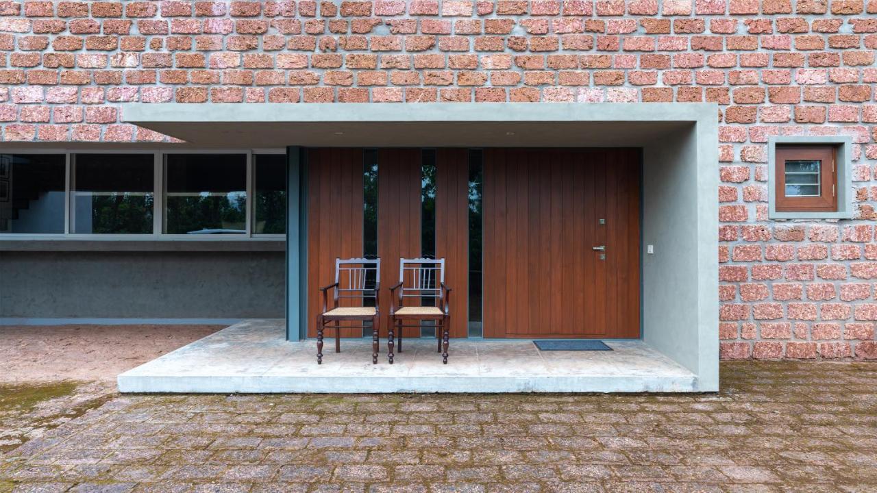 Saffronstays Cafella- A 3-Bdr Elliptical-Roof Villa In Chikmagalur Mudigere Kültér fotó